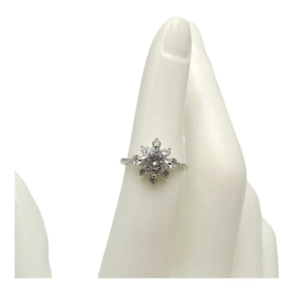 S925 Sterling Silver Cubic Zirconia Star Halo Cocktail Ring Vintage Size 5 - Picture 1 of 5